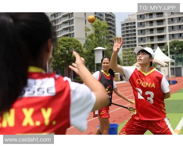 南京网球队在全国网球团队协作排名中创下历史新高引发关注