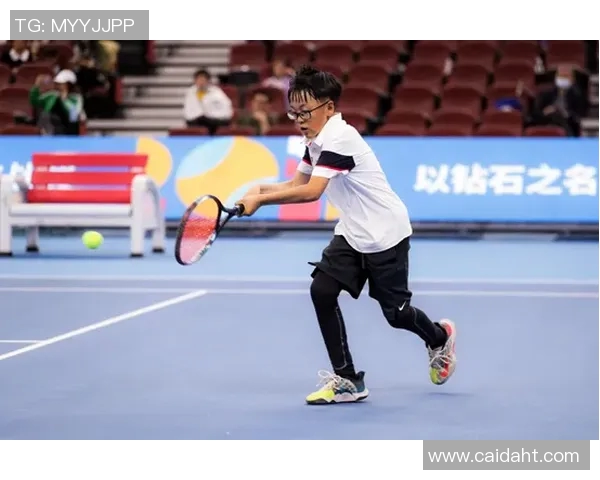 对话王磊:回顾网球生涯的辉煌与挑战之路 对话王磊:回顾网球生涯的辉煌与挑战之路